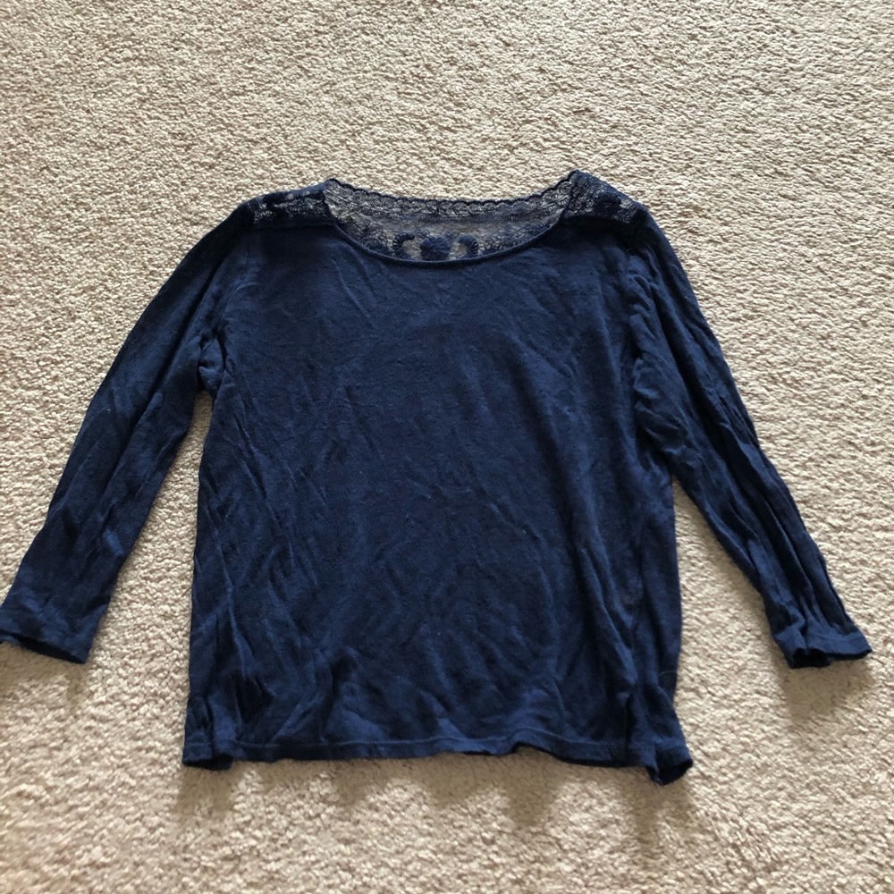 Navy blue top